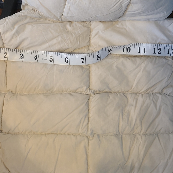 Columbia Medium Women's Cream Puffer Vest Down Filled NWT - Picture 12 of 16